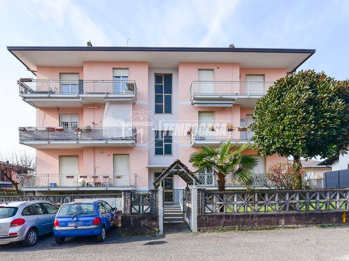 Appartamento trilocale in vendita in Via Andrea Palladio, Vighizzolo Cascina Varenna, Cantù