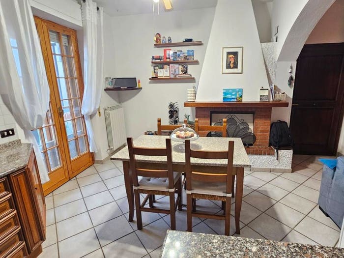 Appartamento con 5 locali in vendita in Via Irlanda, Regioni, Grosseto