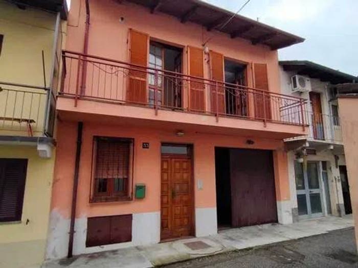 Casa quadrilocale in vendita in Via Giuseppe Mazzini No Number, Balzola