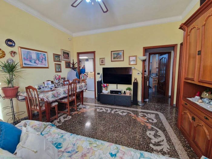Appartamento trilocale in vendita in Via del Campasso, Sampierdarena, Genova