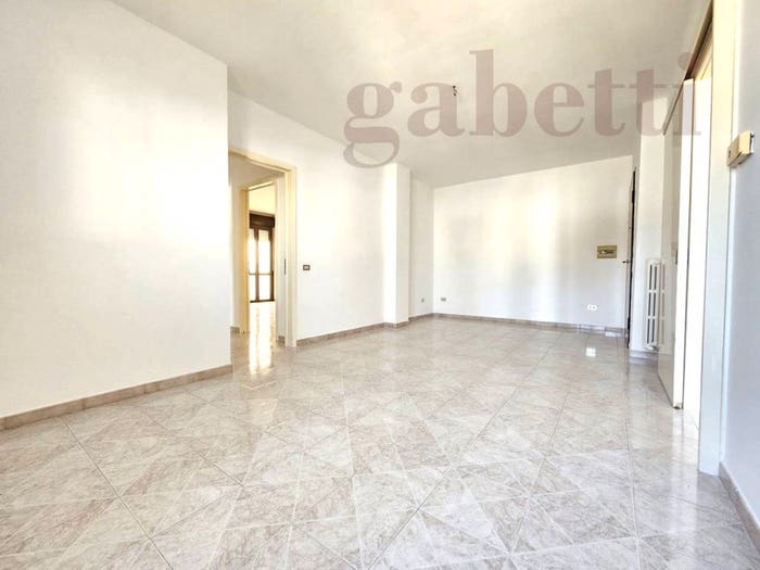 Appartamento con 6 locali in vendita in Piazza Antonio Venturi via Re Galantuomo, Copertino