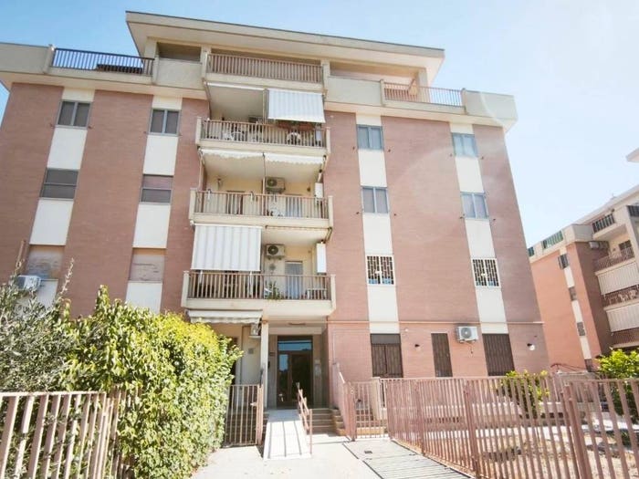 Appartamento trilocale in vendita in Via Vittorio De Miro d'Ajeta, Rione Martucci Diaz, Foggia