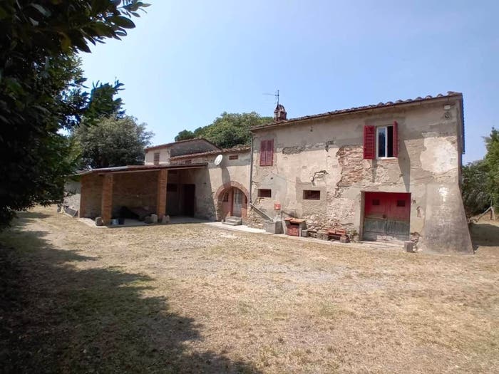 Casa con 6 locali in vendita in Monsummano Terme