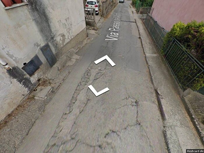 Appartamento quadrilocale in vendita in Via Passo dell'Agrifoglio, Siano Cava, Catanzaro