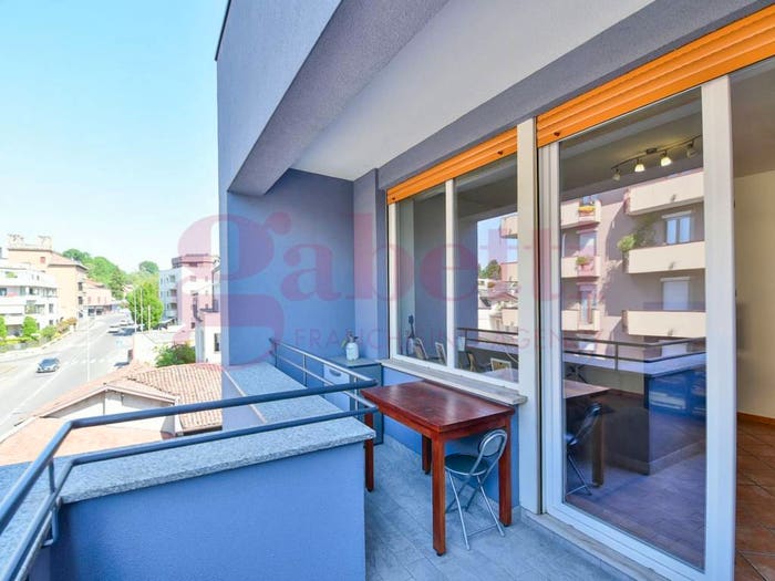 Appartamento trilocale in vendita in Via Francesco Baracca, Centro, Mariano Comense