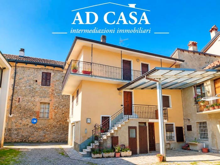 Casa trilocale in vendita in Via Roma, Briosco