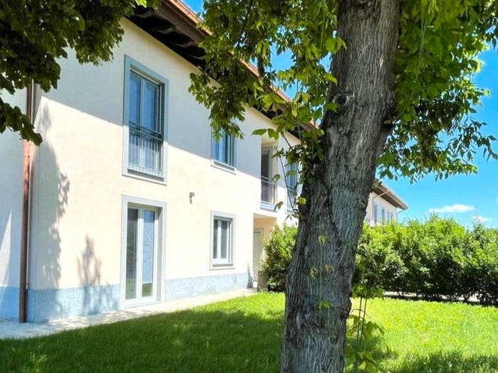 Appartamento trilocale in vendita in Via per Carpiano, Melegnano