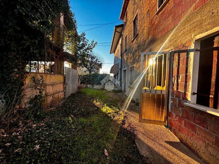 Casa con 5 locali in vendita in Via Cal Longa, Centro, Farra di Soligo