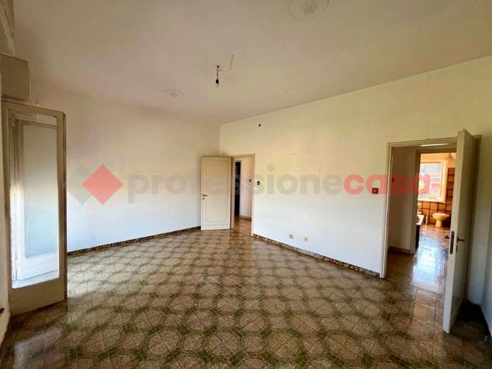 Appartamento con 6 locali in vendita in via Giorlandina, Rieti