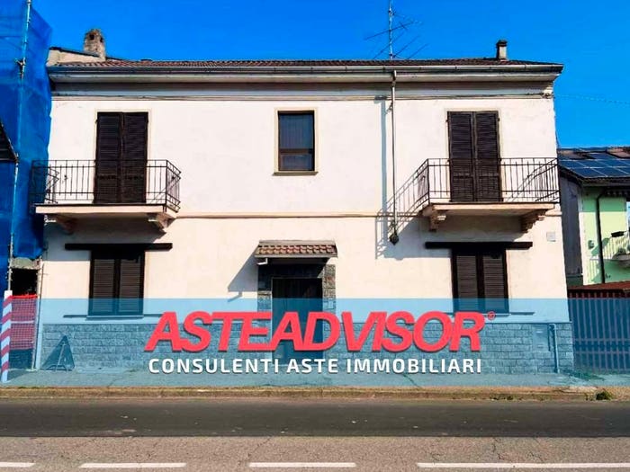 Casa con 6 locali in vendita in Corso Risorgimento, Vignale, Novara