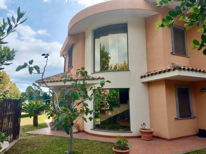Casa con 6 locali in vendita in Via Muri Bianchi, Aci Bonaccorsi