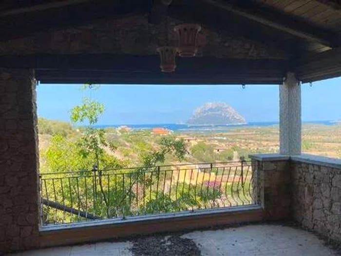 Casa quadrilocale in vendita in Via Barbagia No Number, Loiri Porto San Paolo