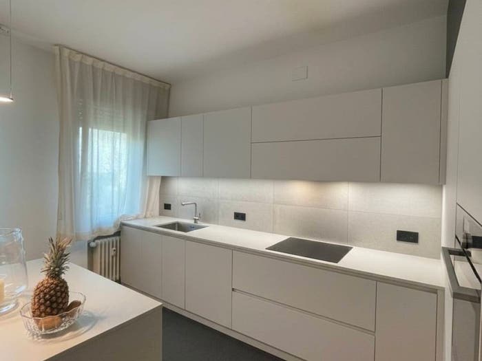 Appartamento quadrilocale in vendita in Via Zabarella, Santa Sofia Altinate, Padova