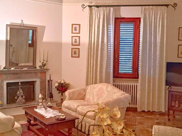 Casa con 6 locali in vendita in via cerratalli, Centro, Capannoli