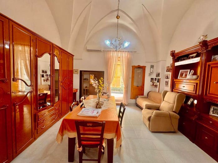 Casa trilocale in vendita in Via Benedetto Cairoli, Centro, Matino