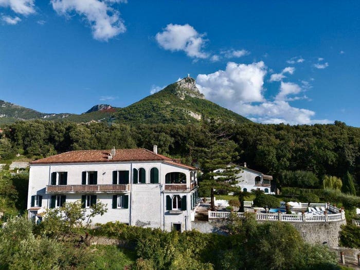 Casa con 6 locali in vendita in VIA VALLINA, Centro, Maratea