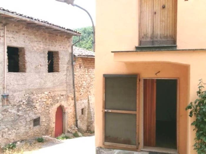 Appartamento con 6 locali in vendita in Maltignano No Number, Maltignano, Cascia