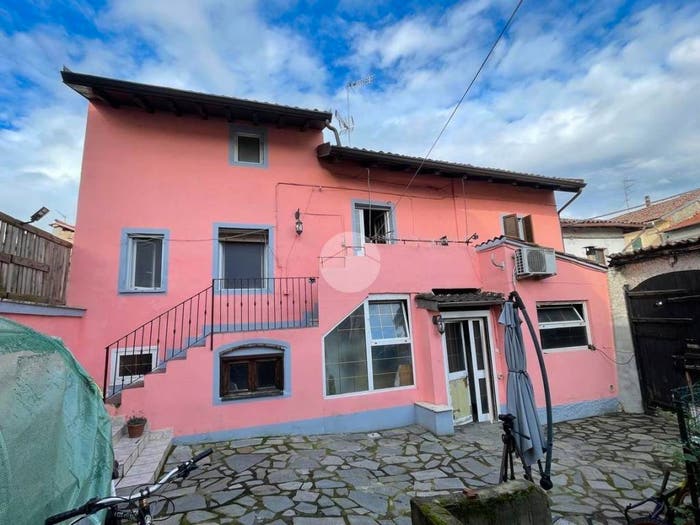 Casa con 6 locali in vendita in Via Trieste, Centro, Bassignana