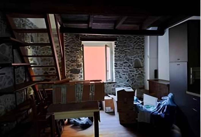 Appartamento trilocale in vendita in Via Trebisonda, San Mamete, Valsolda