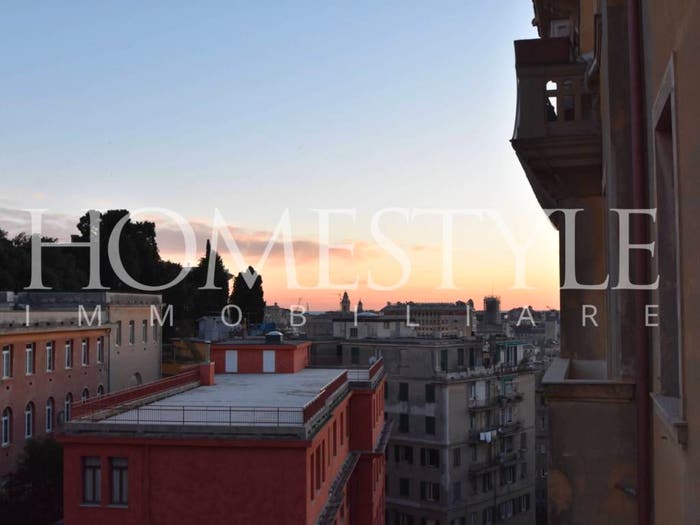 Appartamento con 5 locali in vendita in Salita Inferiore di Sant'Anna, Centro Città, Genova