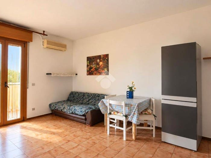 Appartamento bilocale in vendita in Largo Guido Rossa, San Tommaso Tre Archi, Fermo