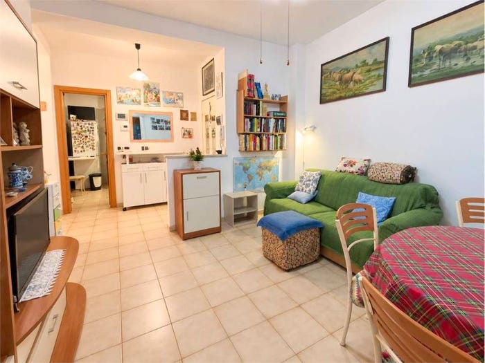 Appartamento quadrilocale in vendita in Via fratelli cervi, Regione, Ancona