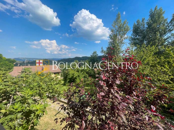 Appartamento trilocale in vendita in Via Simiani, Centro, Loiano