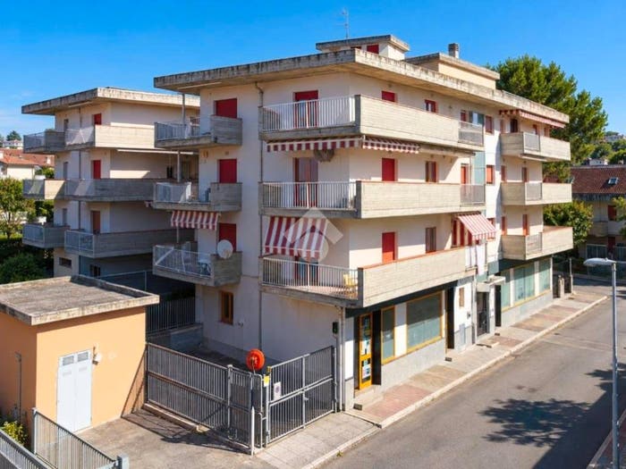 Appartamento trilocale in vendita in Via Vasco De Gama, Centro, Martinsicuro