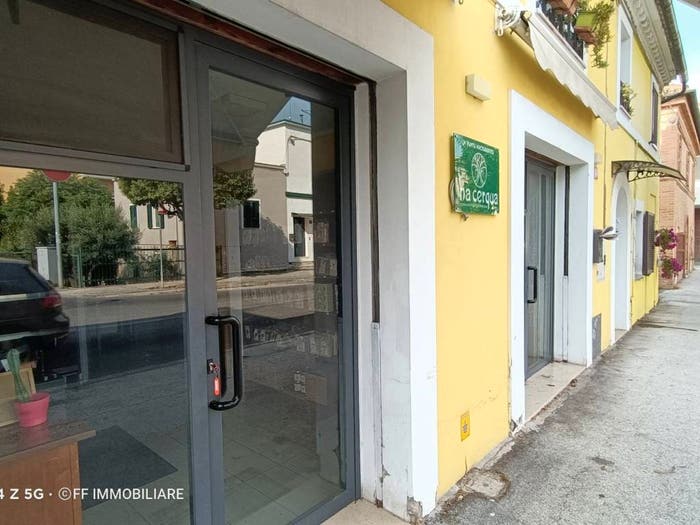 Casa con 5 locali in vendita in Borgo Sforzacosta, Sforzacosta, Macerata