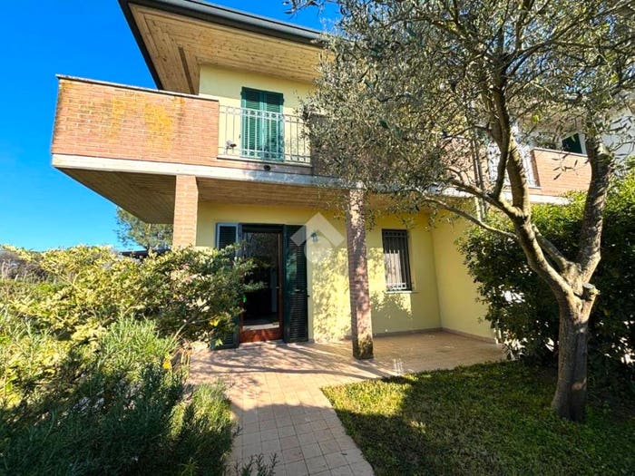 Casa trilocale in vendita in Viale degli Oleandri, Porto Corsini Marina Romea, Ravenna