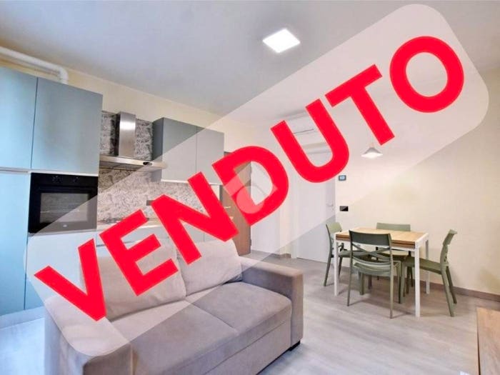 Appartamento bilocale in vendita in Via Iv Novembre, Melzo