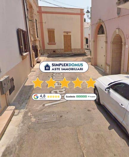 Appartamento con 6 locali in vendita in VIA TOTI, Barbarano Del Capo, Morciano di Leuca