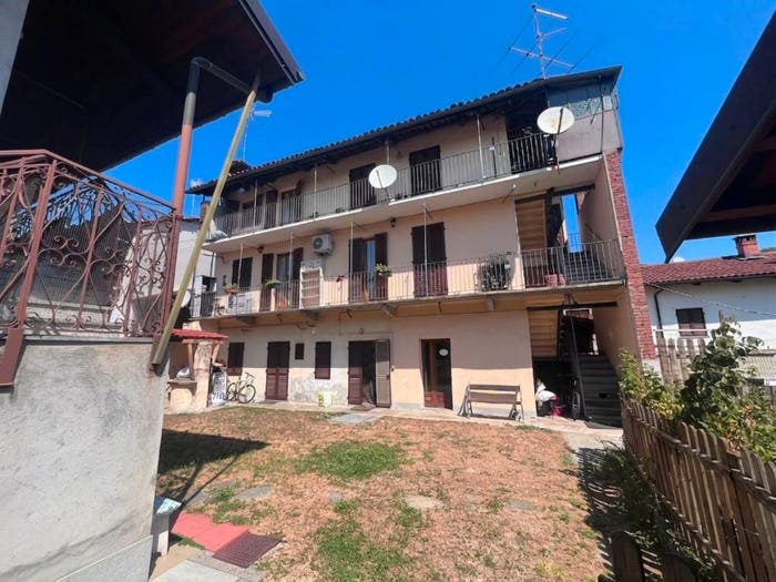 Appartamento trilocale in vendita in Via Assietta, Centro, Bricherasio