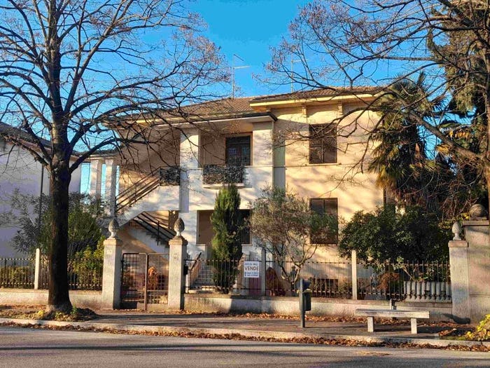 Casa con 6 locali in vendita in Centro, Nogara