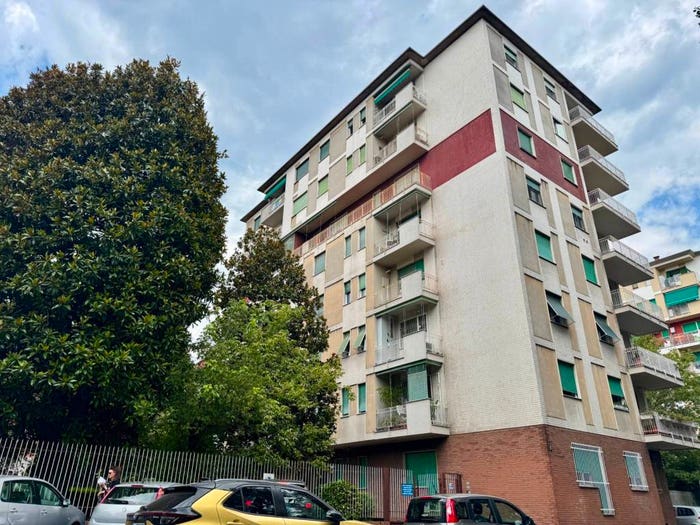 Appartamento trilocale in vendita in Via Gaetano Salvemini, Comasina, Milano