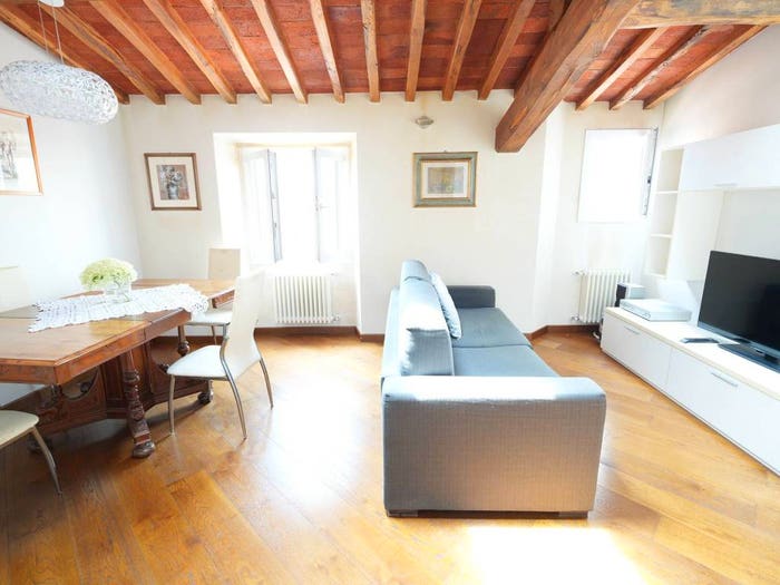 Appartamento trilocale in vendita in Via della Madonna, Piazza della Sala, Pistoia