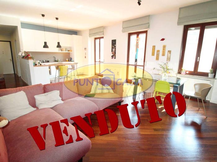 Appartamento trilocale in vendita in Via Legnano, Centro Storico, Lodi