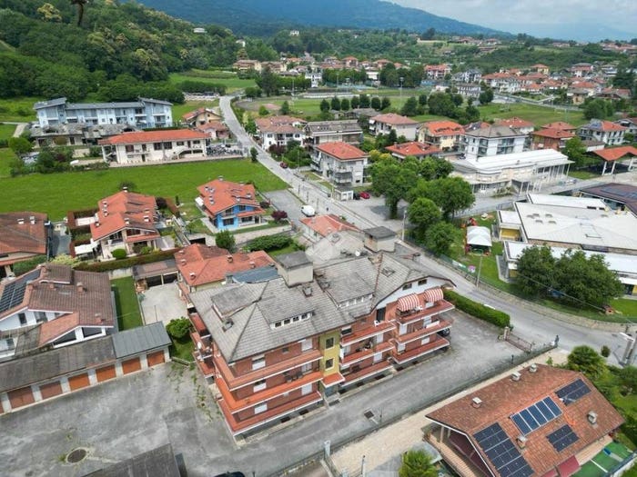 Appartamento bilocale in vendita in Via Cavallotta, Centro, Barge