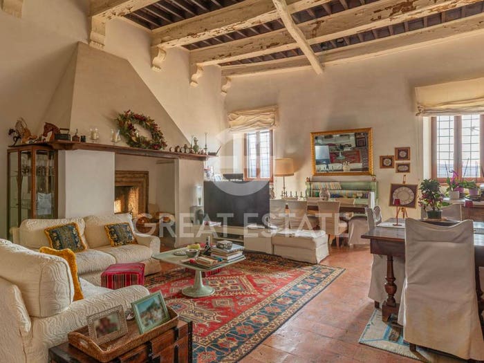 Appartamento con 6 locali in vendita in Via Guido Rossa, Centro, Allerona