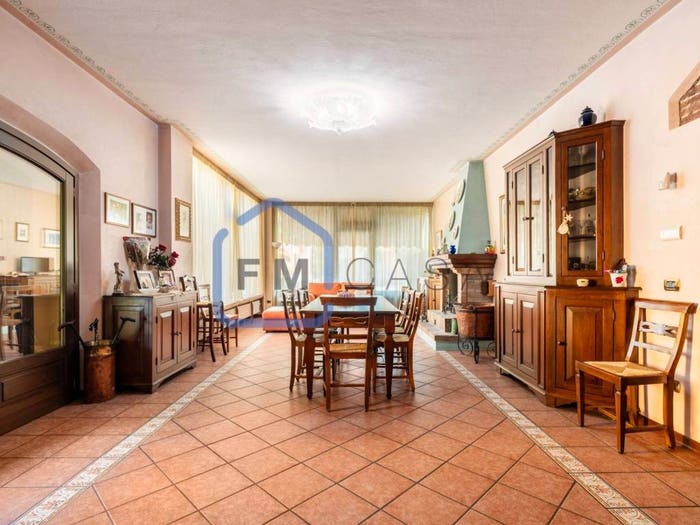 Casa con 5 locali in vendita in Strada Vignolese, San Damaso, Modena