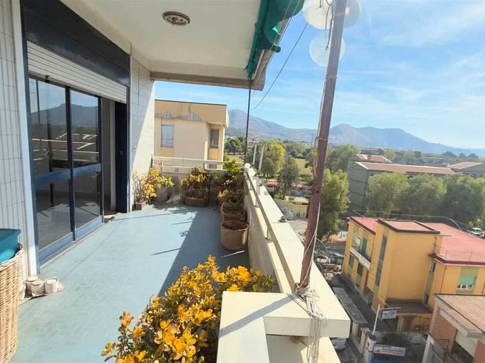 Appartamento trilocale in vendita in Via Alessandro De Franciscis, Centro Storico Corso Trieste, Caserta