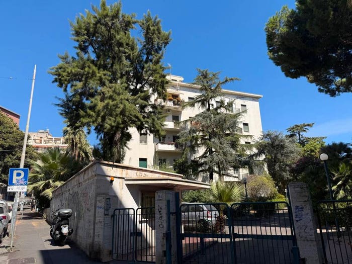 Appartamento quadrilocale in vendita in Via Sant'Euplio, Borgo, Catania