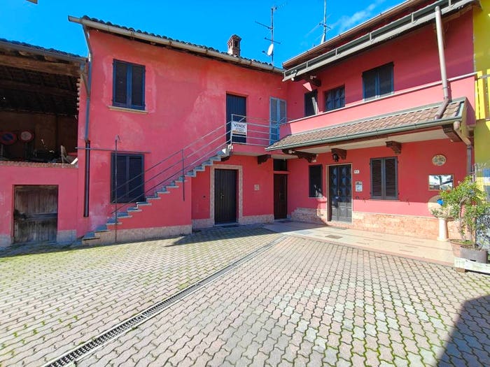 Casa con 6 locali in vendita in Via Edmondo De Amicis, Barbavara, Gravellona Lomellina
