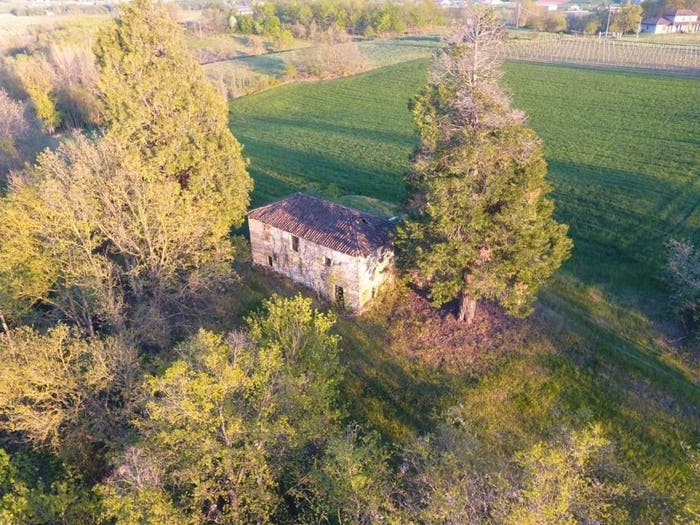 Casa con 5 locali in vendita in Regione Madonna, Monastero Bormida