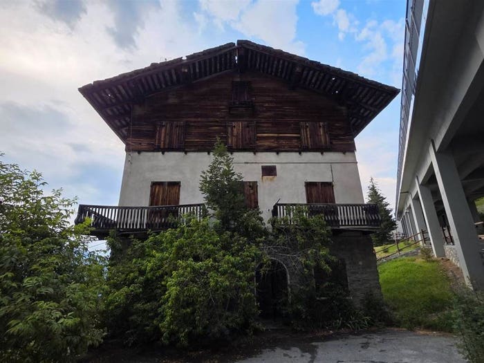 Casa con 6 locali in vendita in Acque Fredde, Gressan