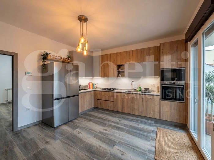 Appartamento con 6 locali in vendita in Cavarzere Via dei martiri, Centro, Cavarzere