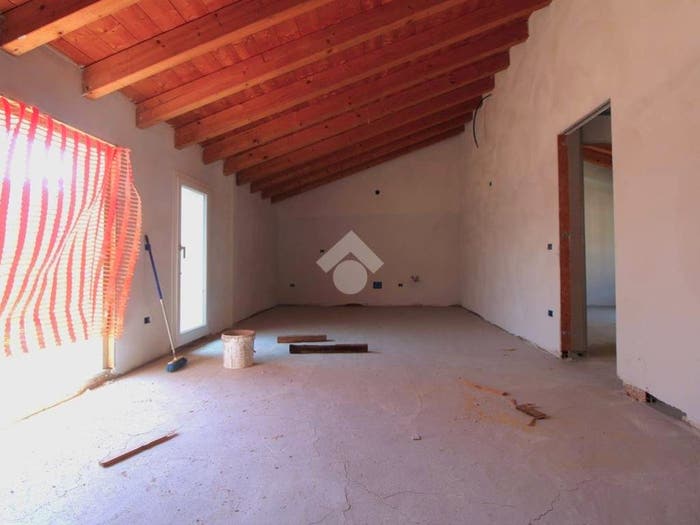 Appartamento trilocale in vendita in Via Roma, Centro, Barbariga