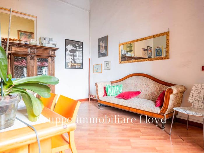 Appartamento con 6 locali in vendita in Piazza Venti Settembre, Cisternone, Livorno