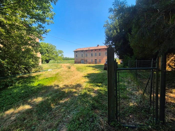 Casa quadrilocale in vendita in Via Rugginenta, Nonantola