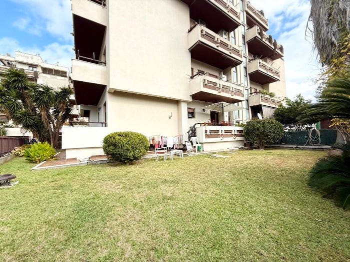 Appartamento con 5 locali in vendita in Via Lombardia, Centro, Nettuno